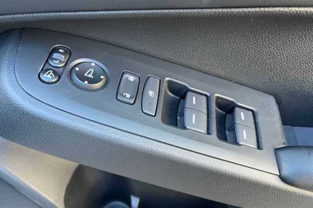 Honda HR-V Hybrid 1.5 EHEV ELEGANCE 5DR CVT 