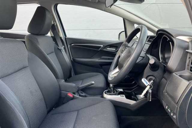 Honda Jazz 1.3 I-VTEC SE 5DR 