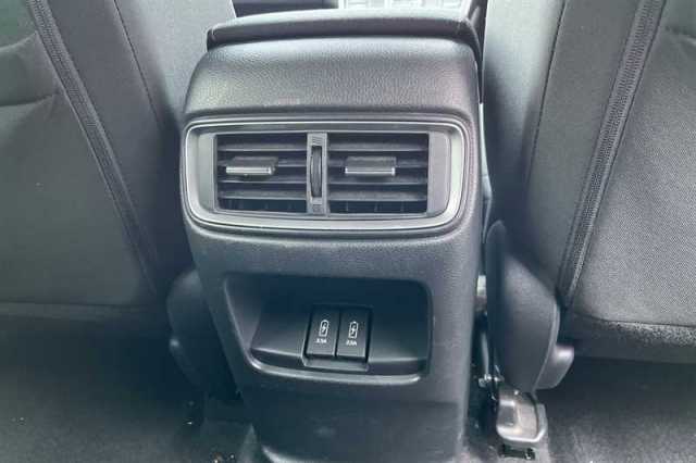 Honda CR-V Hybrid 2.0 I-MMD HYBRID SE 2WD 5DR ECVT 