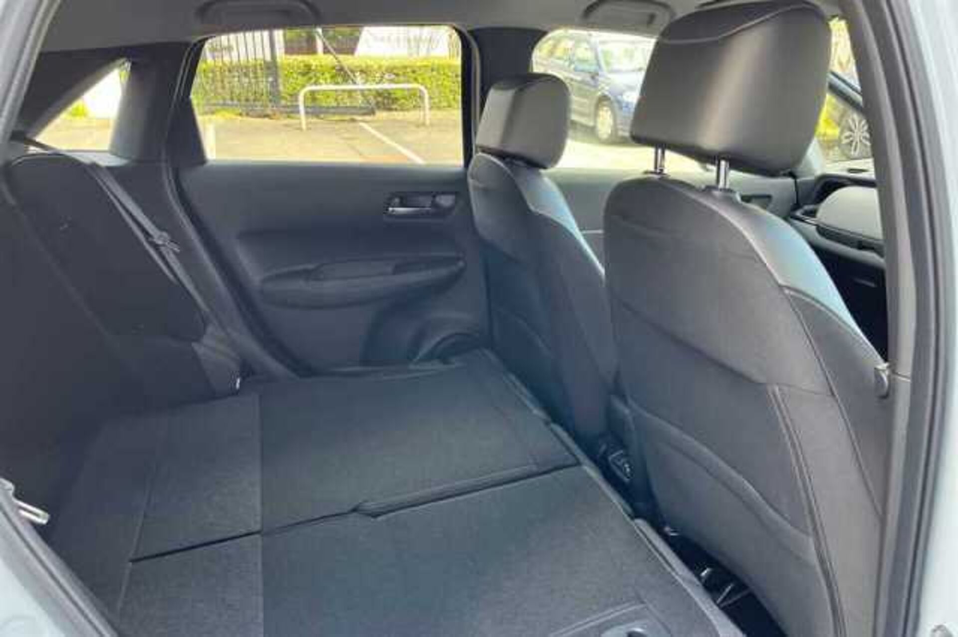 Honda Jazz Hybrid 1.5 I-MMD HYBRID CROSSTAR ADVANCE 5DR ECVT 