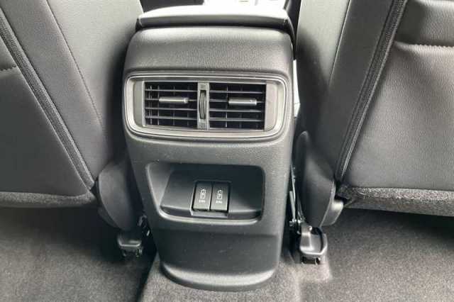 Honda CR-V Hybrid 2.0 i-MMD Hybrid SR 2WD 5dr eCVT 