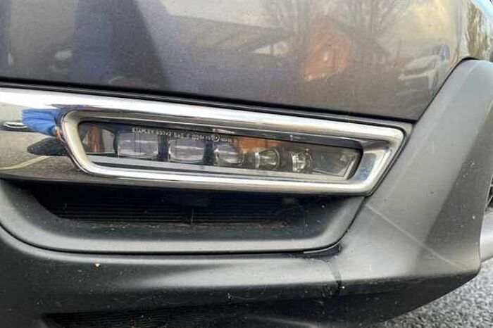 Honda CR-V Hybrid 2.0 I-MMD HYBRID SR 5DR ECVT 