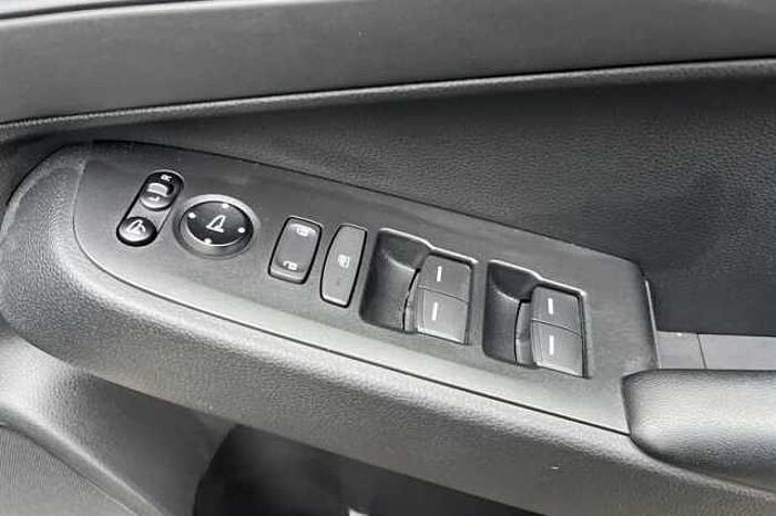 Honda HR-V Hybrid 1.5 EHEV ELEGANCE 5DR CVT 