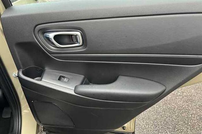 Honda HR-V Hybrid 1.5 EHEV ELEGANCE 5DR CVT 