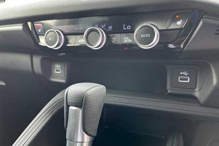 Honda HR-V Hybrid 1.5 EHEV ELEGANCE 5DR CVT 