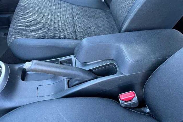 Honda Jazz 1.3 SE 5dr CVT 