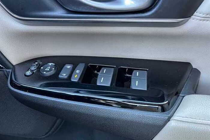 Honda CR-V Hybrid 2.0 i-MMD Hybrid SR 5dr eCVT 