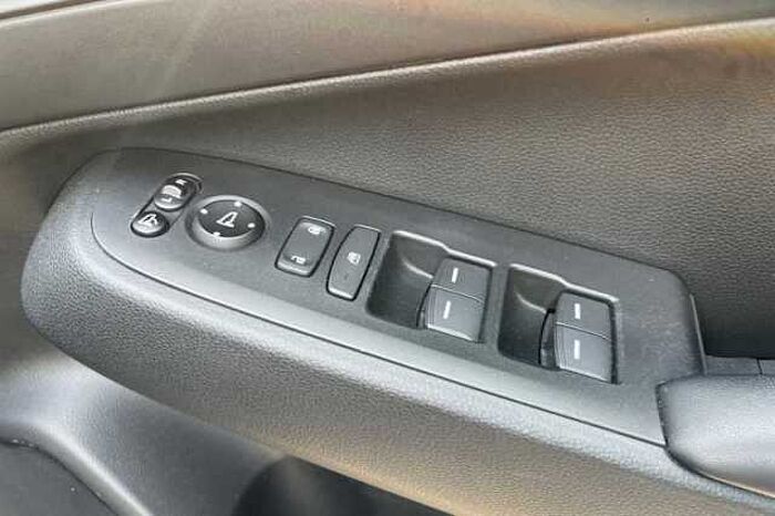 Honda HR-V Hybrid 1.5 eHEV Elegance 5dr CVT 