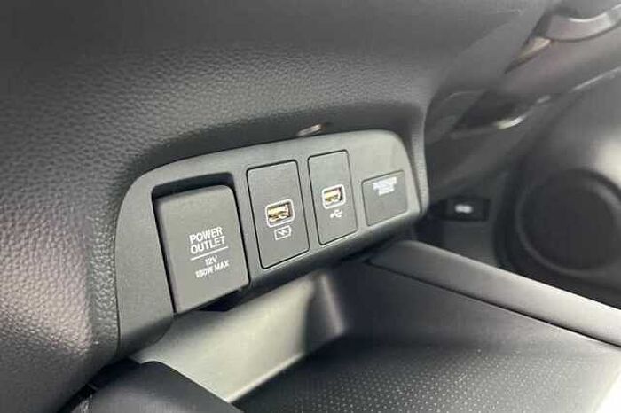 Honda Jazz Hybrid 1.5 i-MMD Hybrid Crosstar Advance 5dr eCVT 