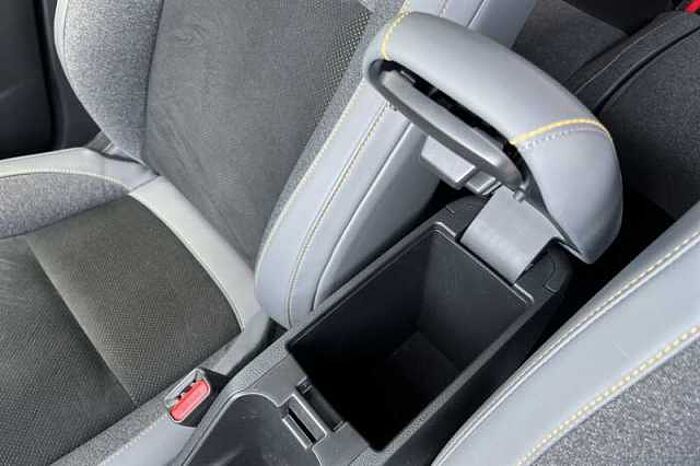 Honda Jazz e:HEV 1.5 i-MMD Hybrid Advance Sport 5dr eCVT 
