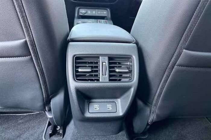 Honda Civic e:HEV 2.0 eHEV Advance 5dr CVT 