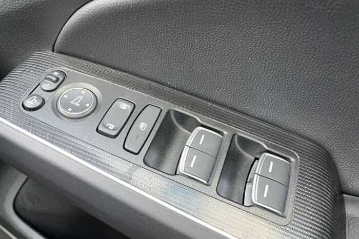 Honda Civic Hybrid 2.0 eHEV Advance 5dr CVT 